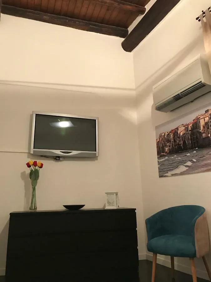 Lo Spasimo Dentro Casa Palermo 0*,  Italy